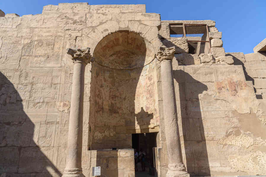 Egipto 110 - Luxor - Templo de Luxor.jpg
